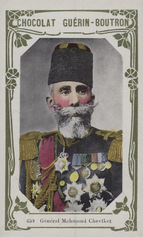 Mahmoud Chevfket将军（彩色照片） 作者 法语学校