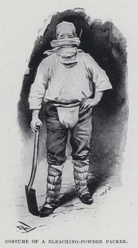 Costume of a bleaching-powder packer (b/w photo) 作者 哈罗德·休姆·皮法德
