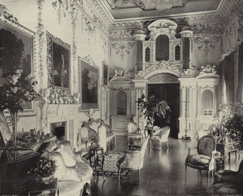 客厅，Carton House，Co. Kildare（黑白照片） 作者 爱尔兰摄影师