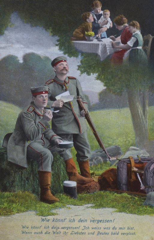 German soldiers dreaming of home (coloured photo) 作者 德国摄影师