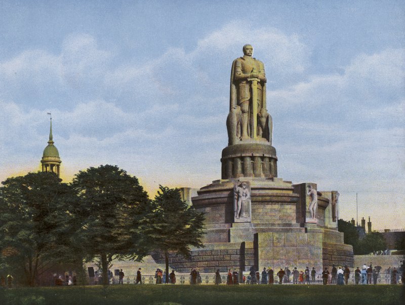 Hamburg: Bismarckdenkmal (photo) 作者 德国摄影师