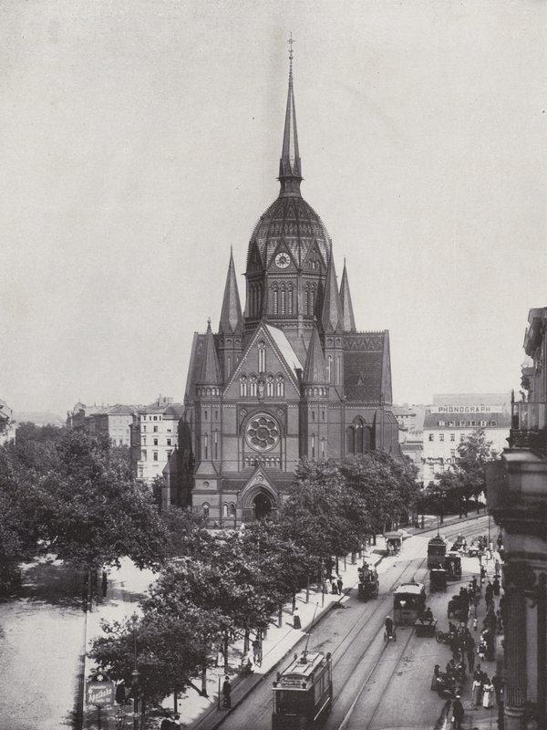 Kirche Zum Heiligen Kreuz (b/w photo) 作者 德国摄影师