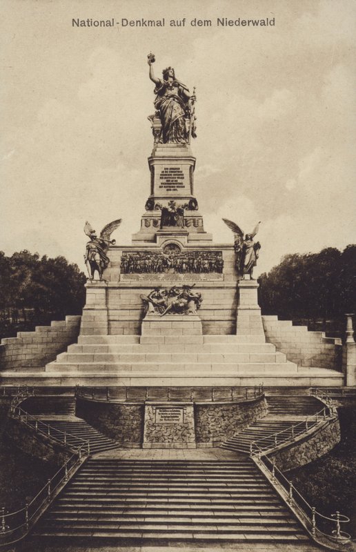 Nationaldenkmal，德国统一纪念碑，Rudesheim am Rhein，黑森州（黑白照片） 作者 德国摄影师