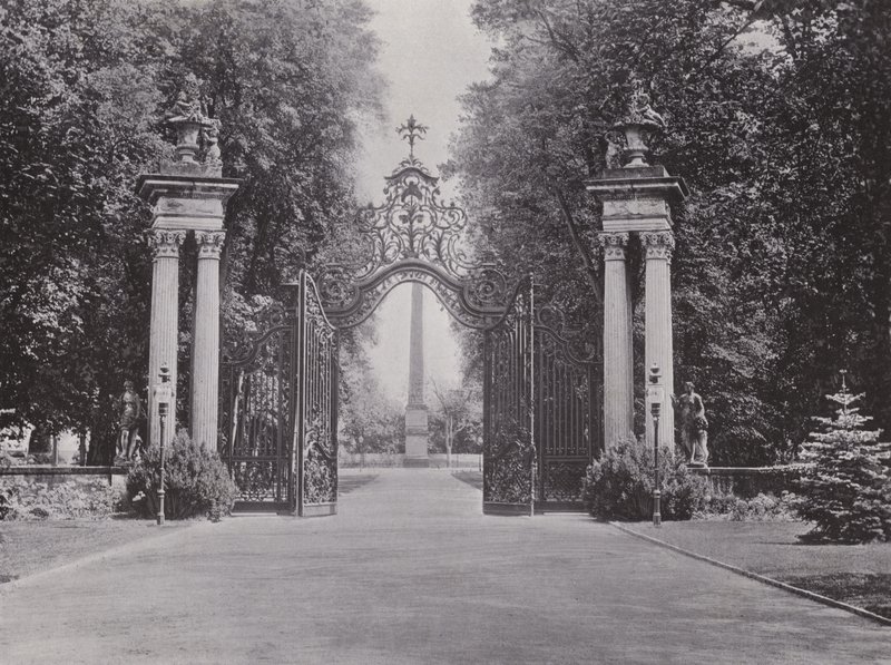 Potsdam, Eingang Zum Park Von Sanssouci (b/w photo) 作者 德国摄影师