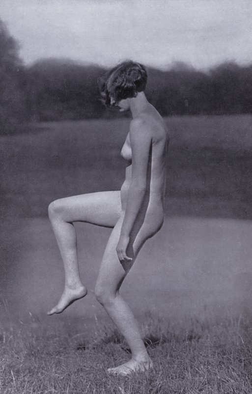 The Body Beautiful, Physical Culture for Women (b/w photo) 作者 德国摄影师