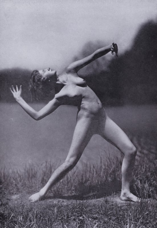 The Body Beautiful, Physical Culture for Women (b/w photo) 作者 德国摄影师