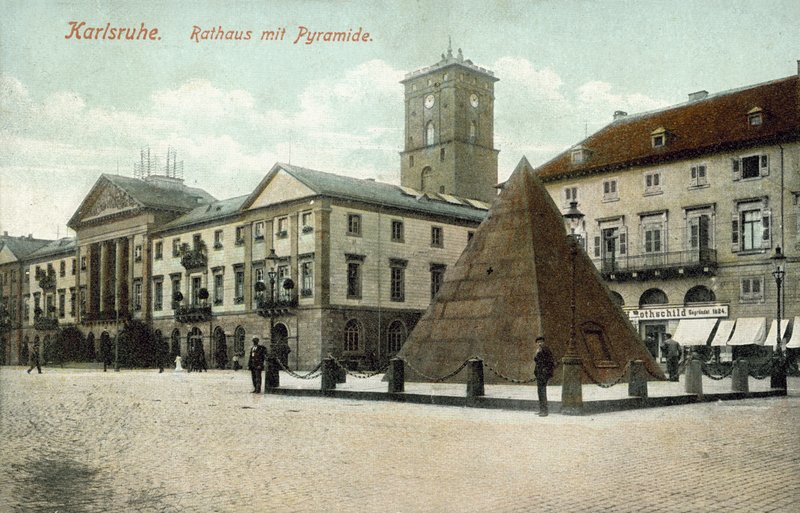 Town Hall and Pyramid, Karlsruhe, Germany (colour photo) 作者 德国摄影师