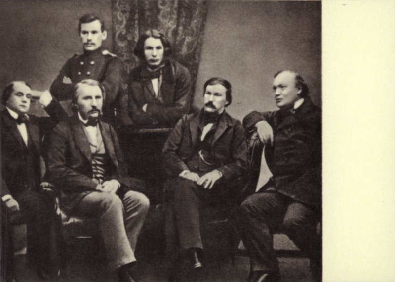 L N Tolstoi 与彼得堡《Sovremennik》杂志的撰稿人 作者 俄罗斯摄影师