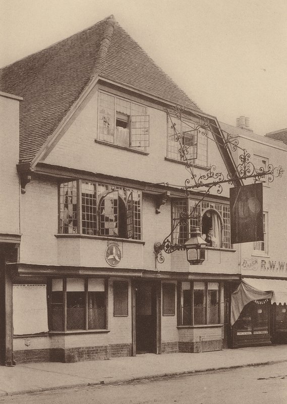 Falstaff Inn，肯特郡坎特伯雷圣邓斯坦街（黑白照片） 作者 威廉·加尔斯沃西·戴维