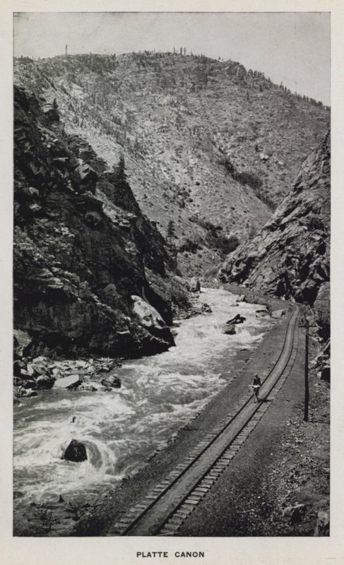 Canyons of Colorado: Platte Canon (b/w photo) 作者 威廉·亨利·杰克逊