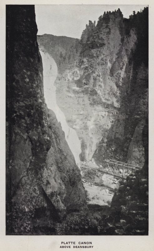 Canyons of Colorado: Platte Canon, Above Deansbury (b/w photo) 作者 威廉·亨利·杰克逊